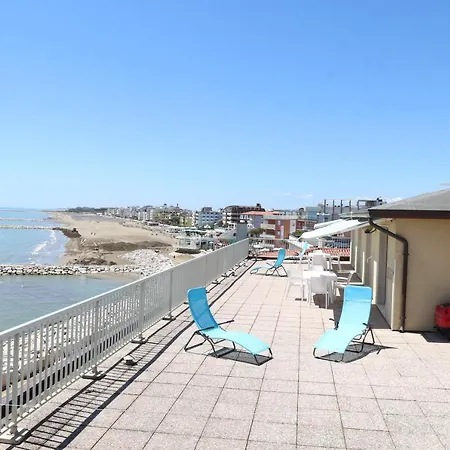 Penthouse Attico Mara 公寓 卡奥莱