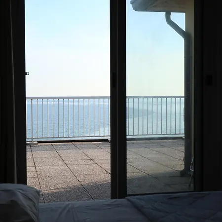 Apartmán Penthouse Attico Mara