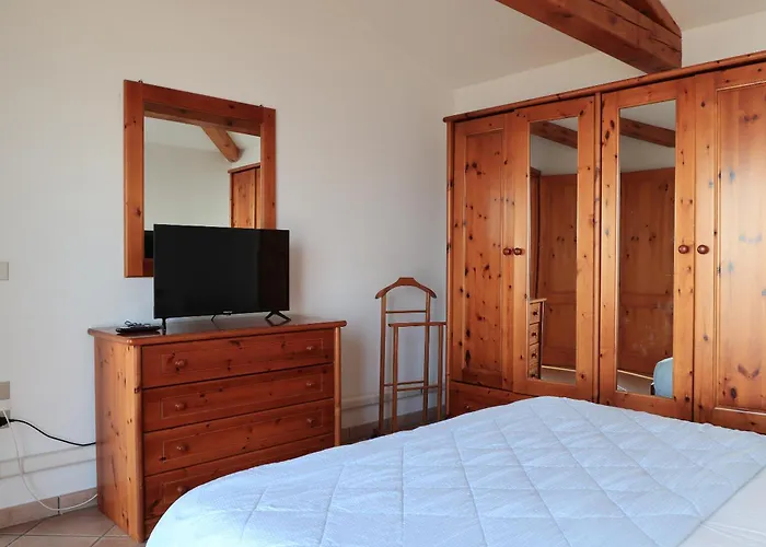 Penthouse Attico Mara דירה קאורלה