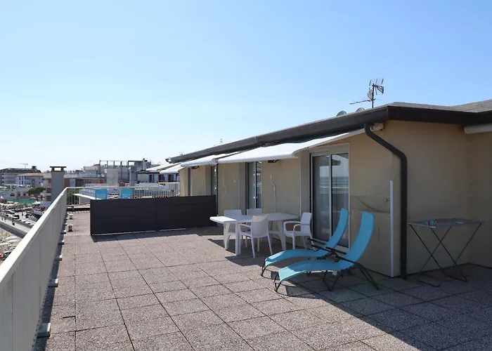 Penthouse Attico Mara דירה