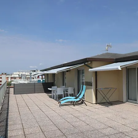 Daire Penthouse Attico Mara *